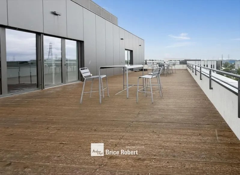 3 Rue Jean Carmet, Saint-Priest for sale - Building Photo - Image 3 of 20