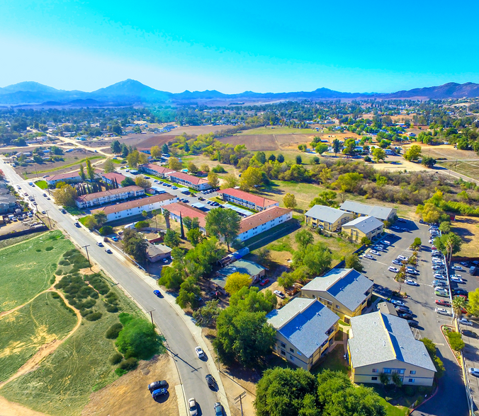 121 Ramona St, Ramona, CA for sale - Building Photo - Image 1 of 1