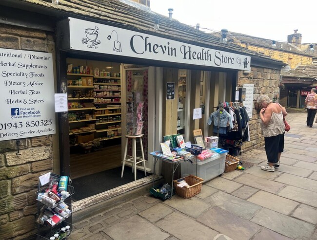 More details for 10 New Inn Ct, Otley - Retail to Rent