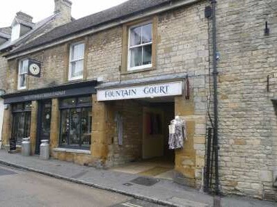 Digbeth St, Stow On The Wold to rent Building Photo- Image 1 of 11