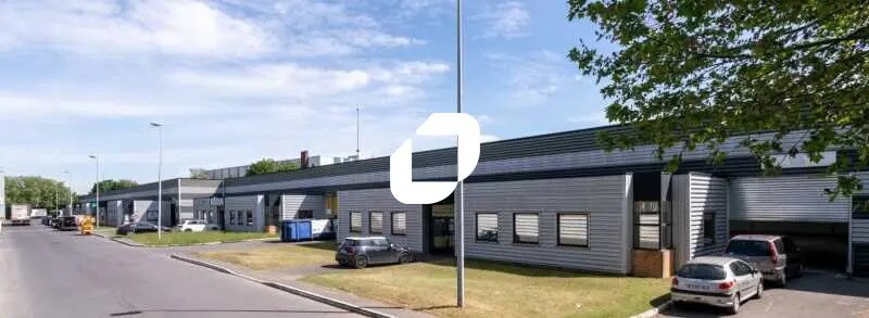 Office in Le Bourget to rent Building Photo- Image 1 of 5