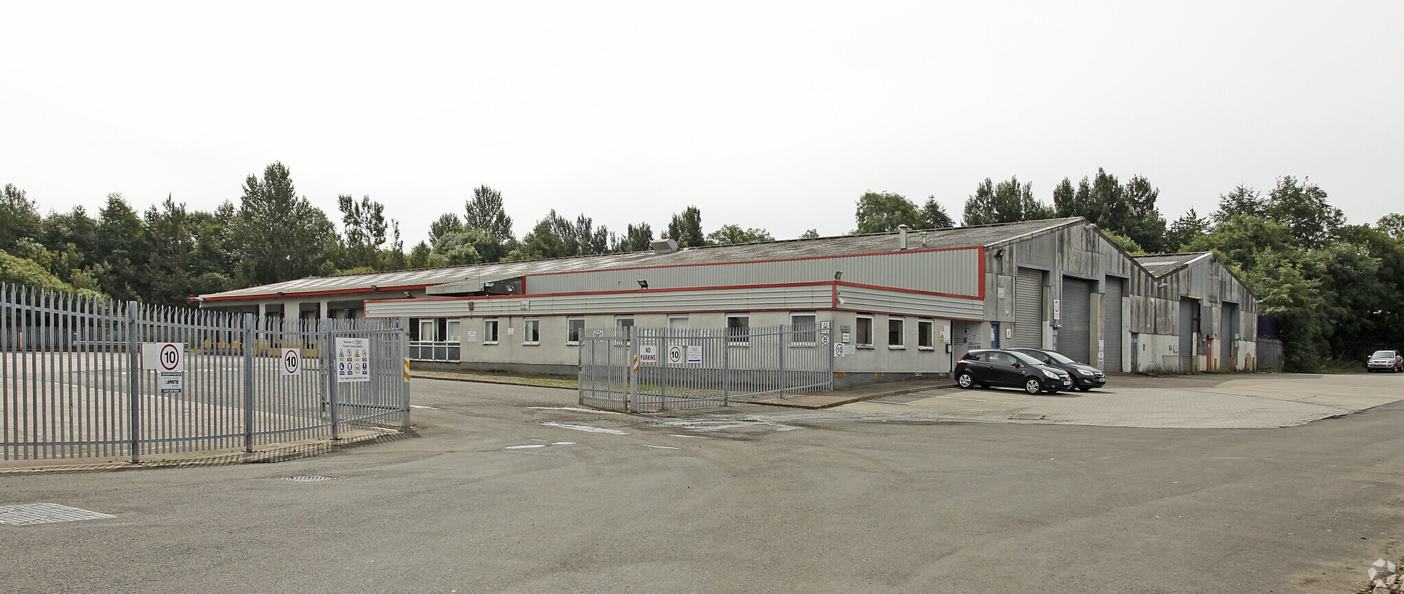 22-24 Earn Ave, Bellshill for sale Primary Photo- Image 1 of 1