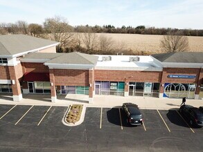 200-242 Mitchell Dr, Plano, IL for rent Building Photo- Image 1 of 5