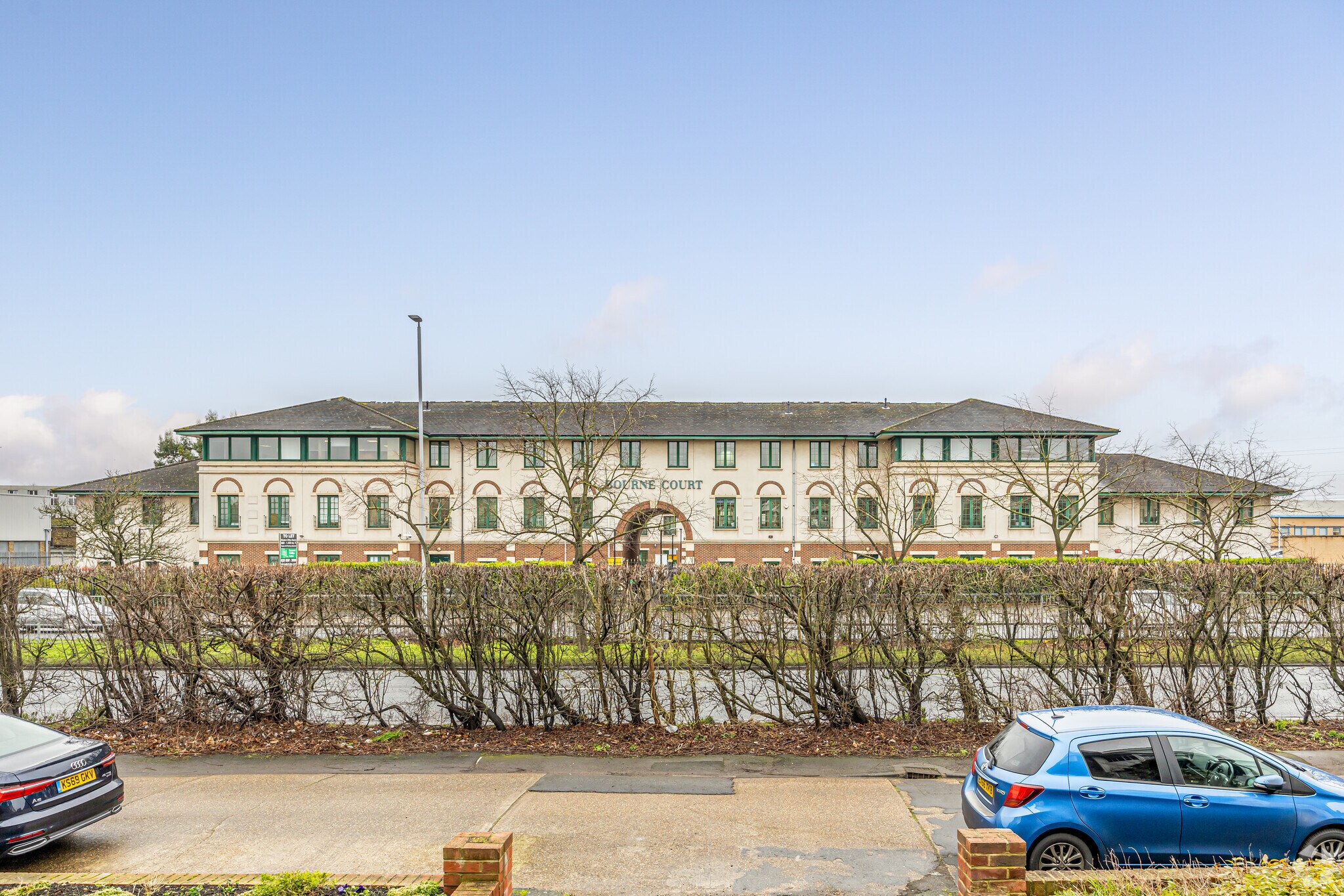 15 Southend Rd, Woodford Green to rent Primary Photo- Image 1 of 3