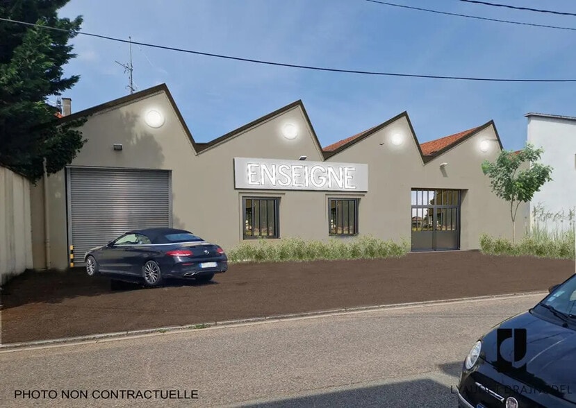 Light Industrial in Roanne for sale - Building Photo - Image 3 of 3