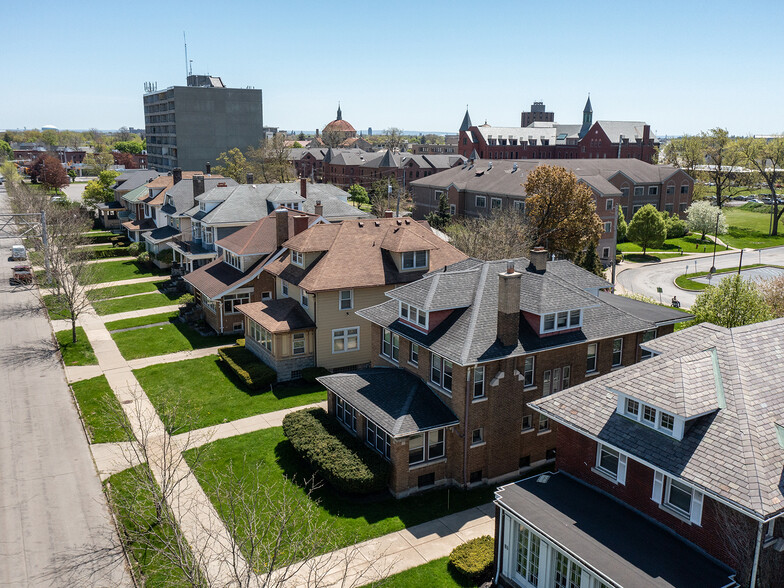 Humboldt Parkway Portfolio portfolio of 11 properties for sale on LoopNet.co.uk - Building Photo - Image 1 of 1