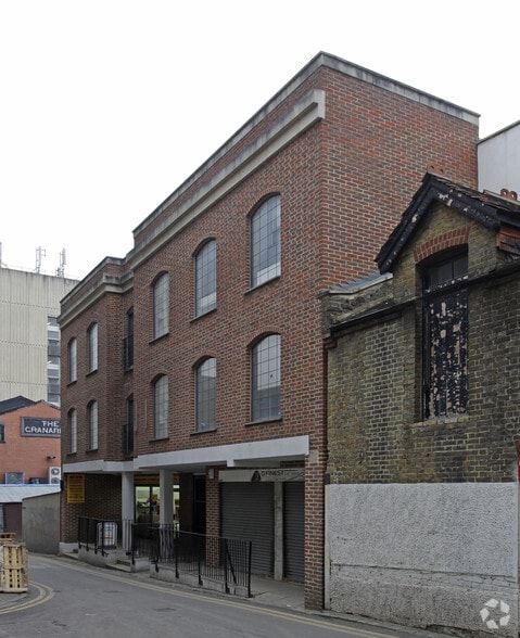 1-4 Overtons Yard, Croydon for sale - Primary Photo - Image 1 of 1