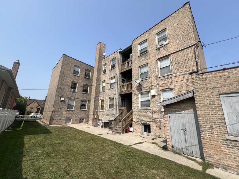 2959 N Major Ave, Chicago, IL for sale - Building Photo - Image 2 of 9