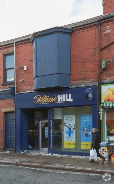 48 Newbottle St, Houghton Le Spring to rent - Building Photo - Image 3 of 13