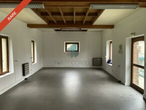 Office in Bouffémont to rent Interior Photo- Image 2 of 3