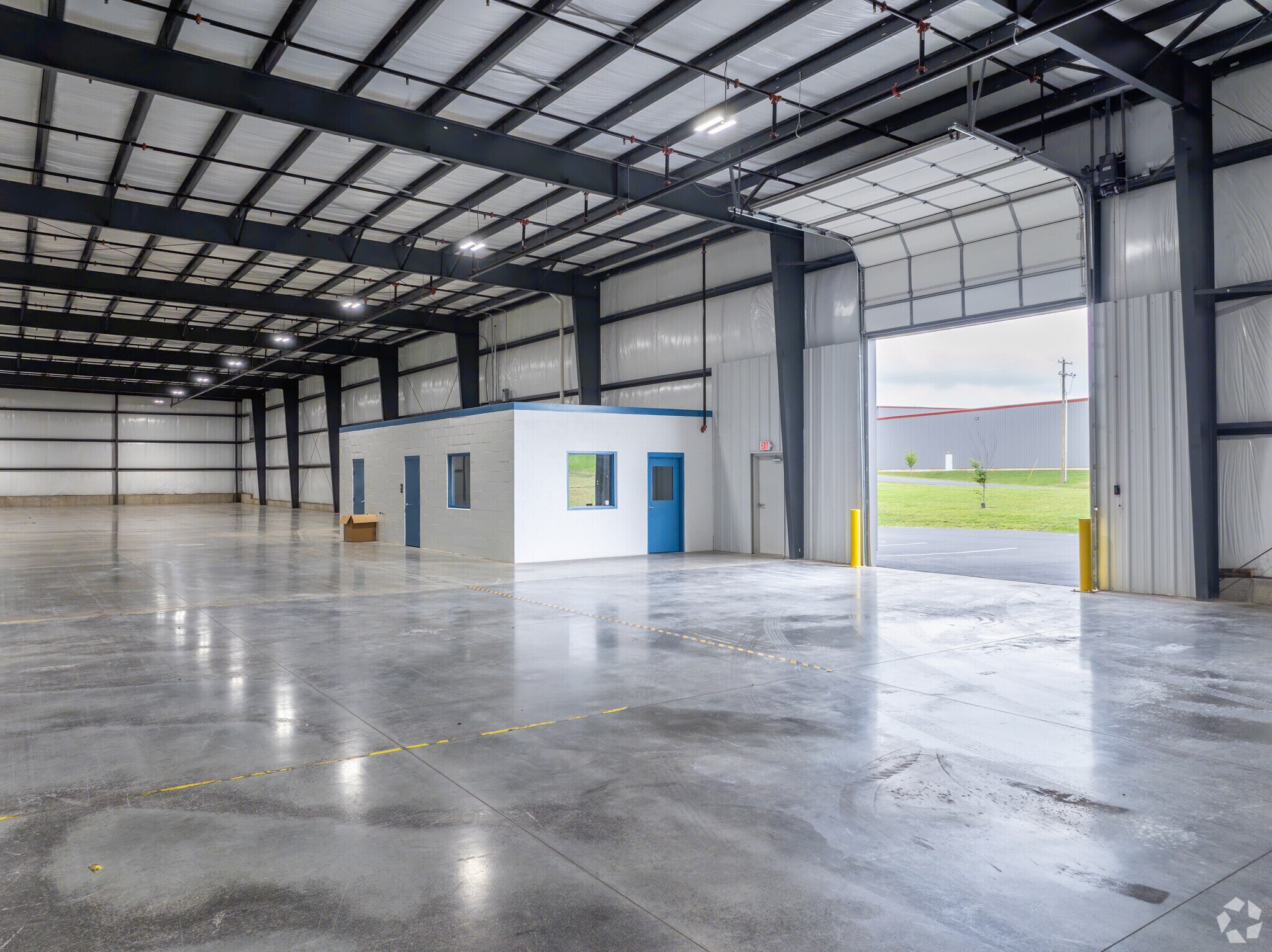 100 Foundation Dr, Campbellsville, KY to rent Interior Photo- Image 1 of 13