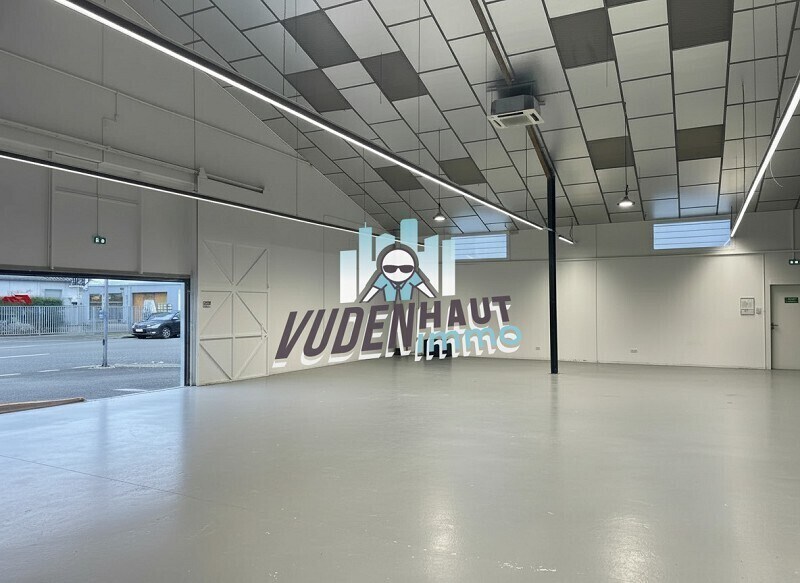 Retail in Portet-sur-Garonne to rent - Interior Photo - Image 3 of 9