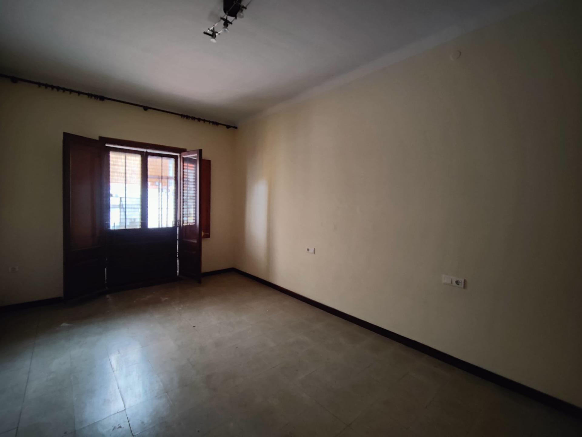 Office in Vilafranca del Penedès, Barcelona to rent Building Photo- Image 1 of 9