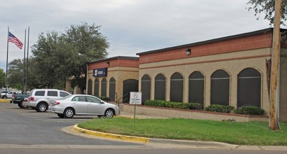 2211 Guadalupe St, Laredo, TX for sale Primary Photo- Image 1 of 6