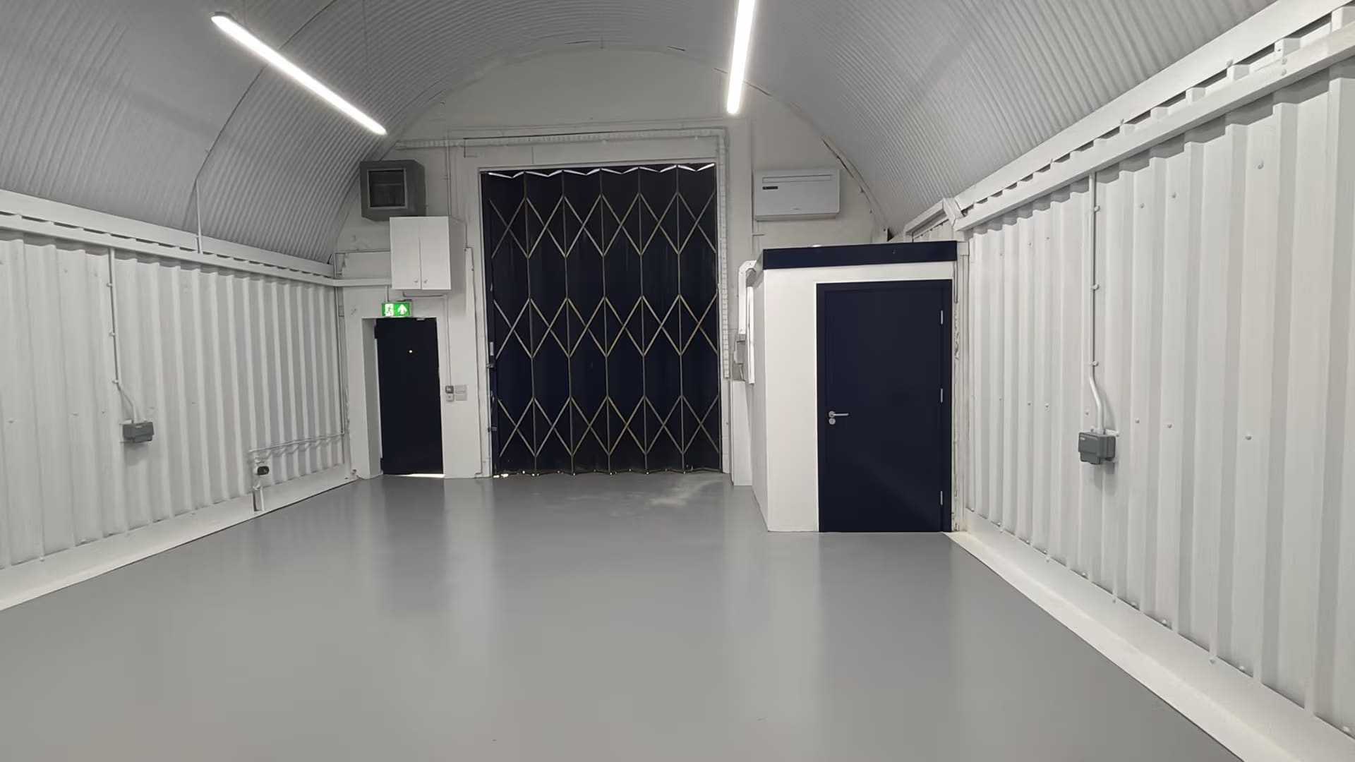 Mirabel St, Manchester to rent Interior Photo- Image 1 of 1