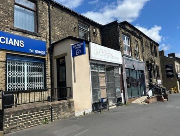 18 Fair Rd, Bradford to rent - Building Photo - Image 2 of 3