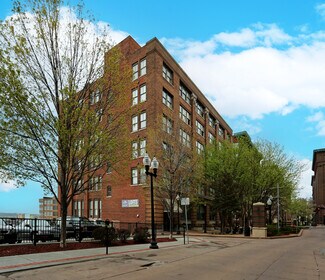 More details for 412 W 8th St, Kansas City, MO - Build-to-Rent for Sale