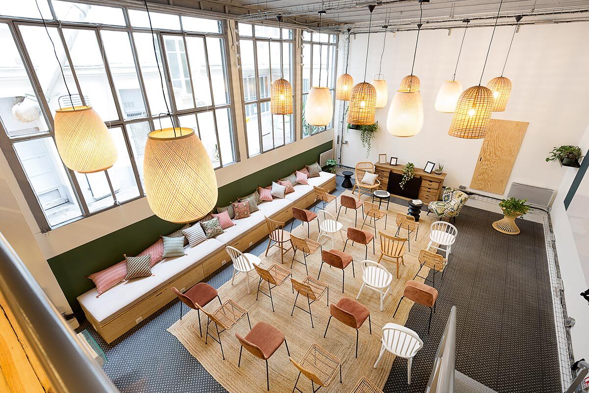 Retail in Paris to rent Interior Photo- Image 1 of 5