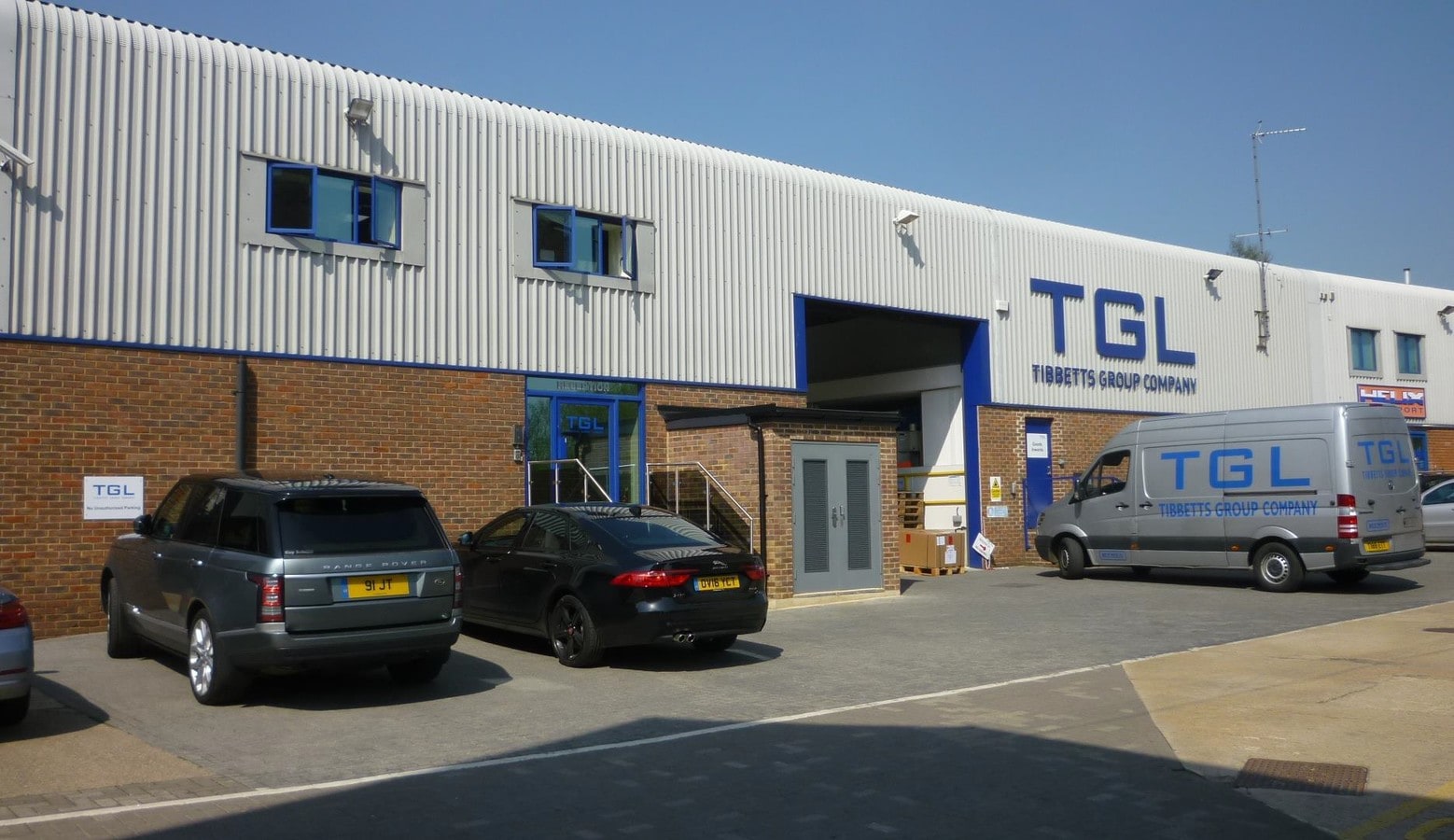 Bloxham Rd, Banbury, OX16 9UX UK