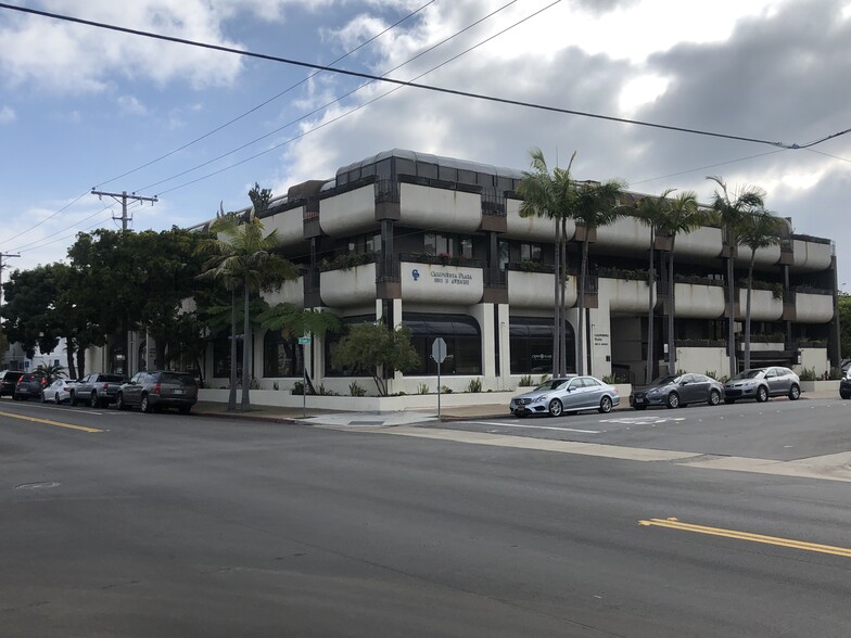 1001 B Ave, Coronado, CA for rent - Building Photo - Image 2 of 4