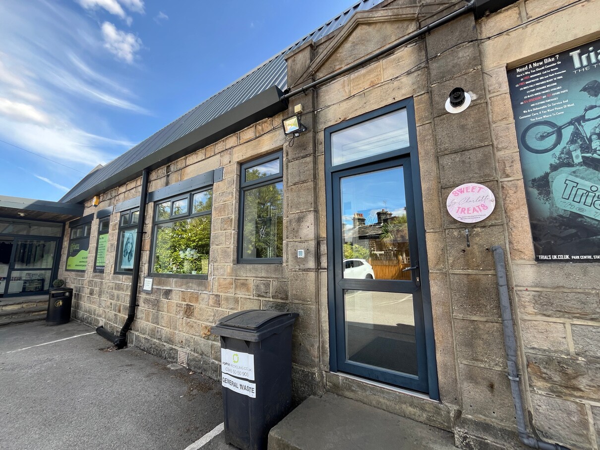 3-6 Station Rd, Leeds to rent Primary Photo- Image 1 of 2