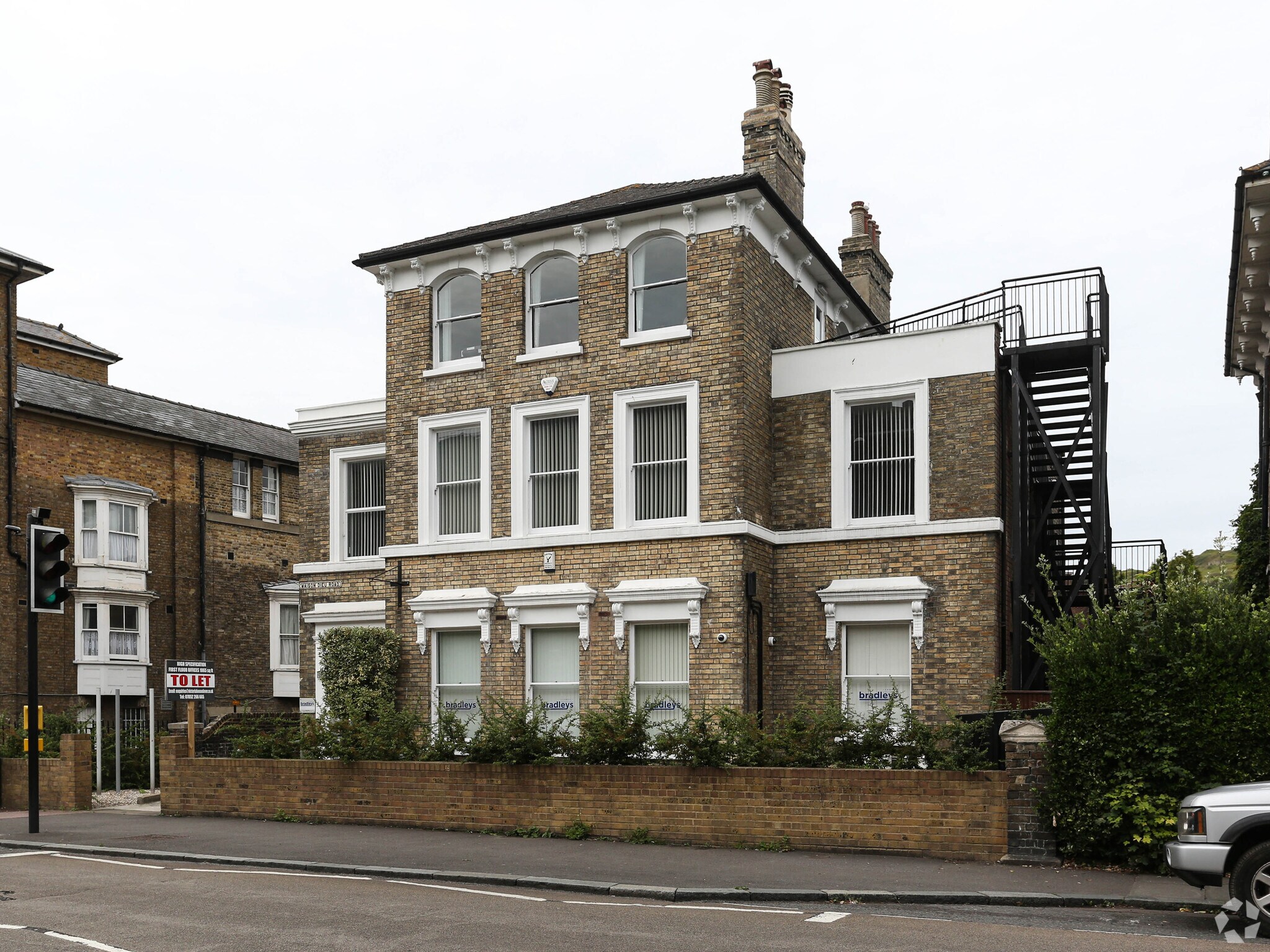 Maison Dieu Rd, Dover for sale Primary Photo- Image 1 of 1