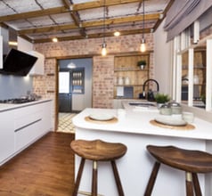 1-10 High St, Tadworth to rent Interior Photo- Image 2 of 3