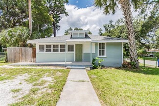 More details for 7810 N Van Dyke Plz, Tampa, FL - Residential for Sale