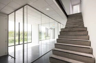 More details for Office, Light Industrial to Rent