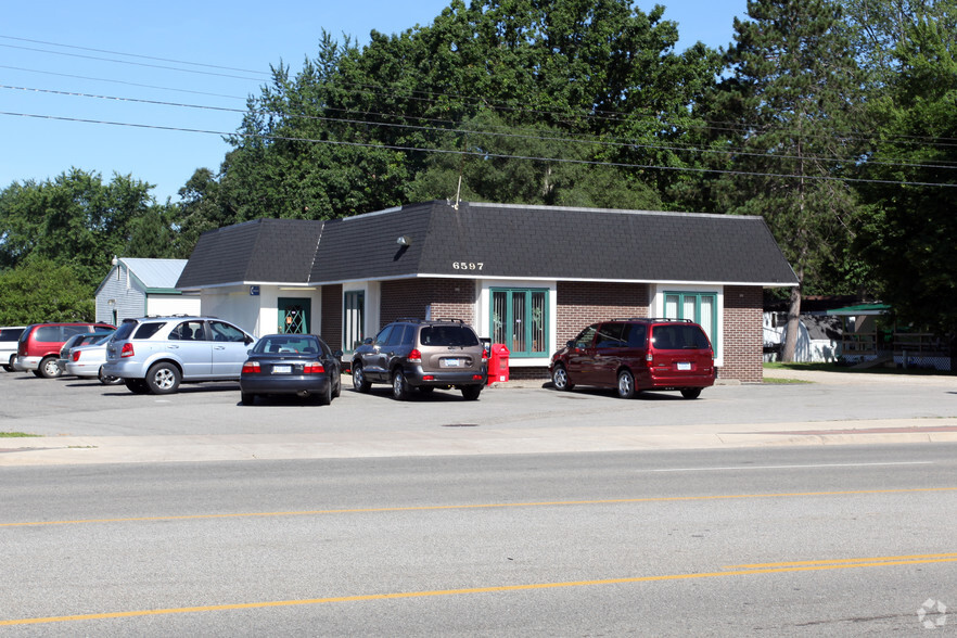 6597 S Division Ave, Grand Rapids, MI for sale - Building Photo - Image 2 of 12