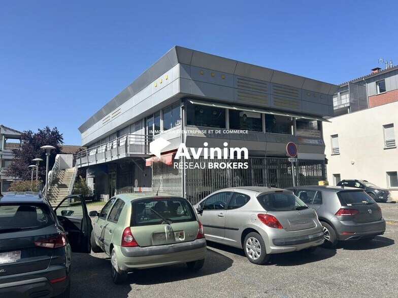 Retail in Labarthe Sur Leze to rent - Building Photo - Image 1 of 3