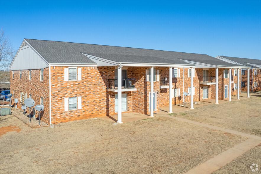 1500 Stout Dr, Elk City, OK for sale - Primary Photo - Image 1 of 1