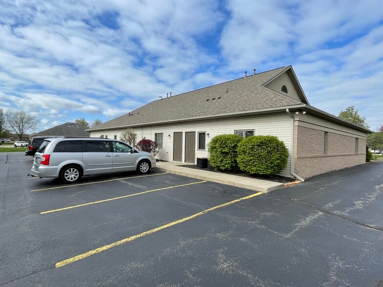 130 Professional Ct, Lafayette, IN to rent - Building Photo - Image 3 of 4