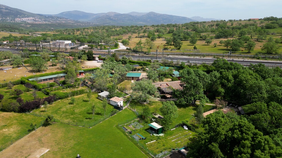 Land in Miraflores de la Sierra, Madrid for sale - Building Photo - Image 3 of 10