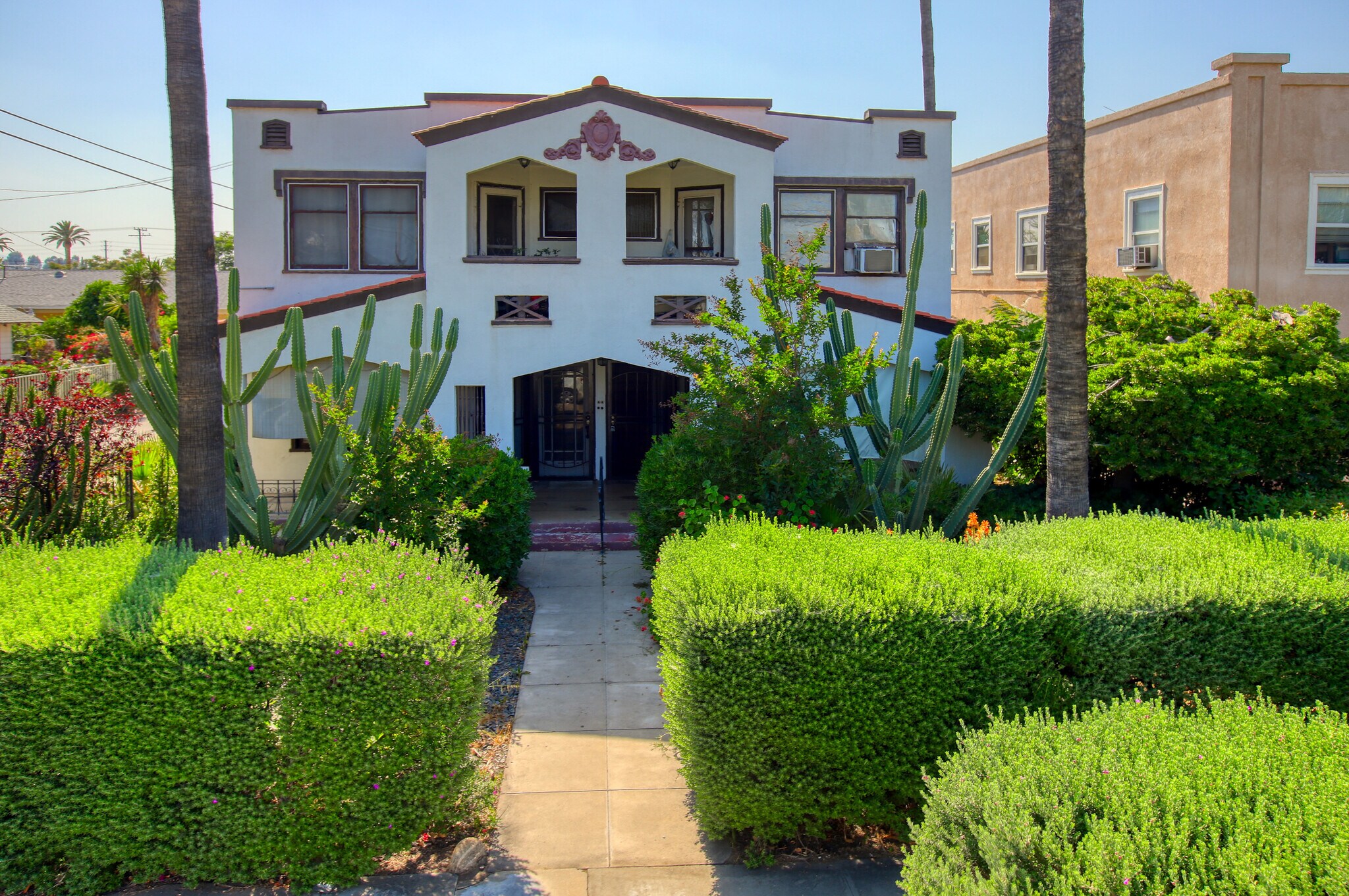 1057 N La Cadena Dr, Colton, CA for sale Primary Photo- Image 1 of 1