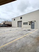 2758 Old Okeechobee Rd, West Palm Beach, FL for rent Building Photo- Image 1 of 11