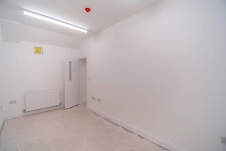 Dornoch St, Glasgow for rent Interior Photo- Image 2 of 2