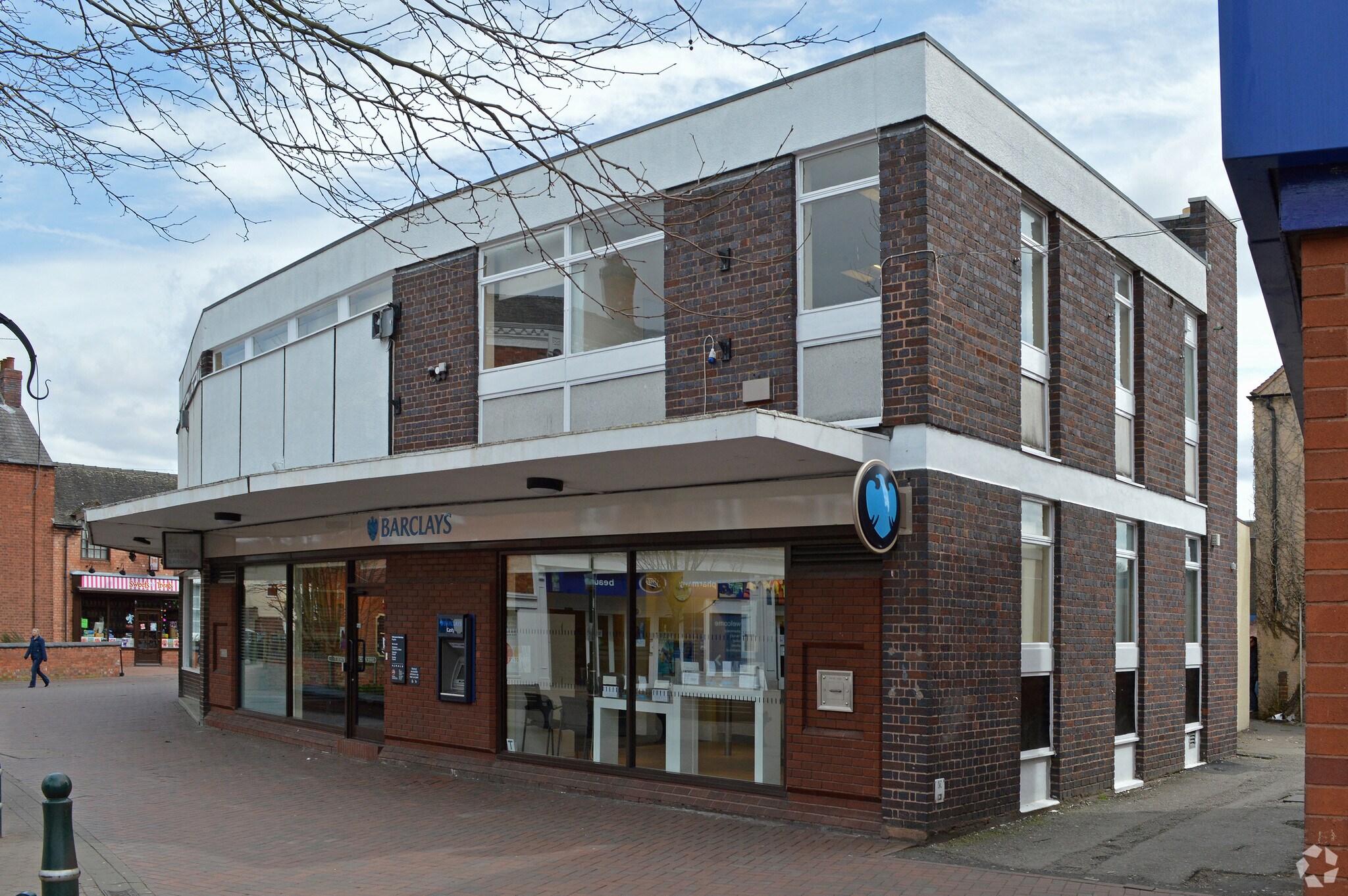 15-17 Brook Sq, Rugeley for sale Primary Photo- Image 1 of 1