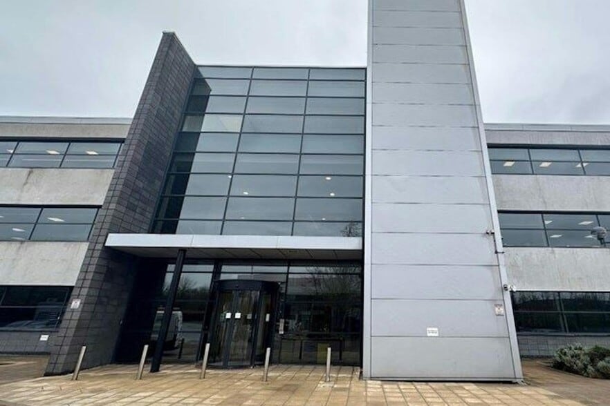 Century Way, Leeds for sale - Primary Photo - Image 1 of 1