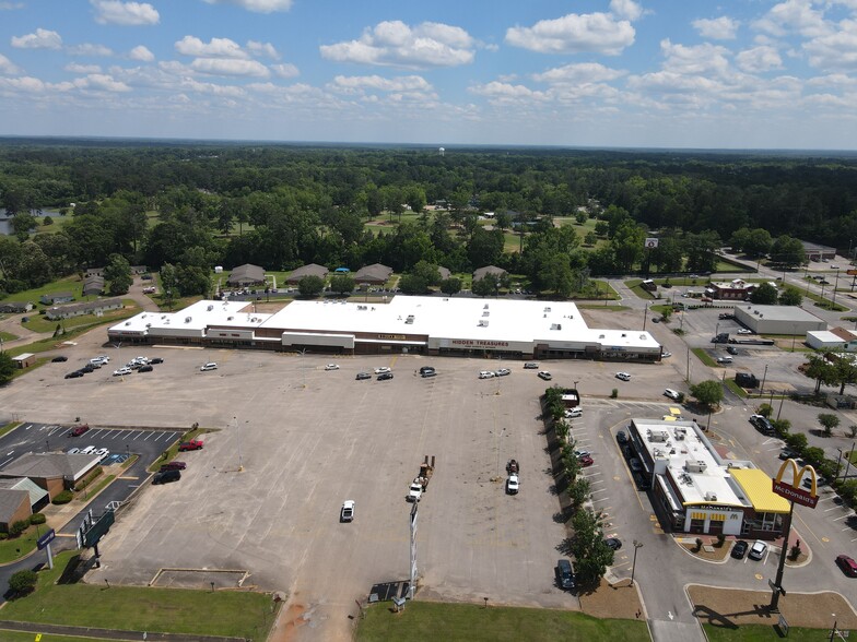 120 Butler Sq, Greenville, AL for rent - Building Photo - Image 1 of 18