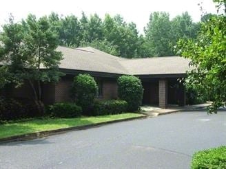 980 N Woodland Dr, Lancaster, SC for rent - Building Photo - Image 1 of 10