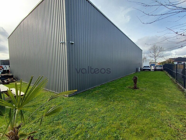 Office in L'UNION to rent - Building Photo - Image 2 of 4