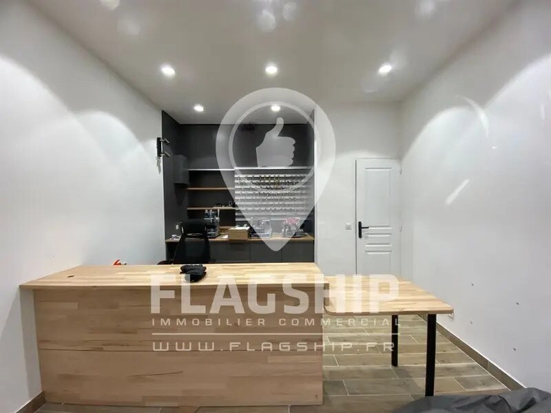 Retail in Levallois-Perret to rent Building Photo- Image 1 of 6