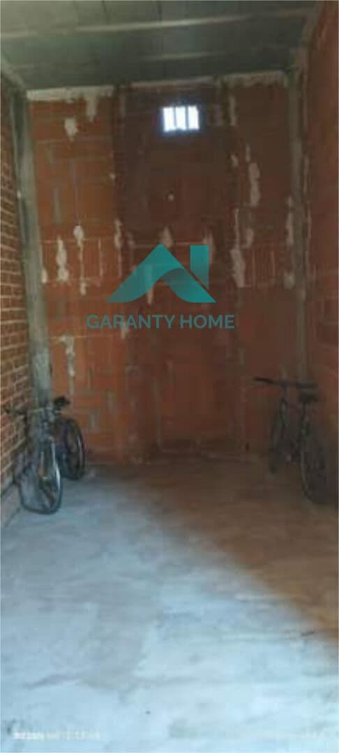 Retail in Cáceres, Cáceres to rent Interior Photo- Image 1 of 2