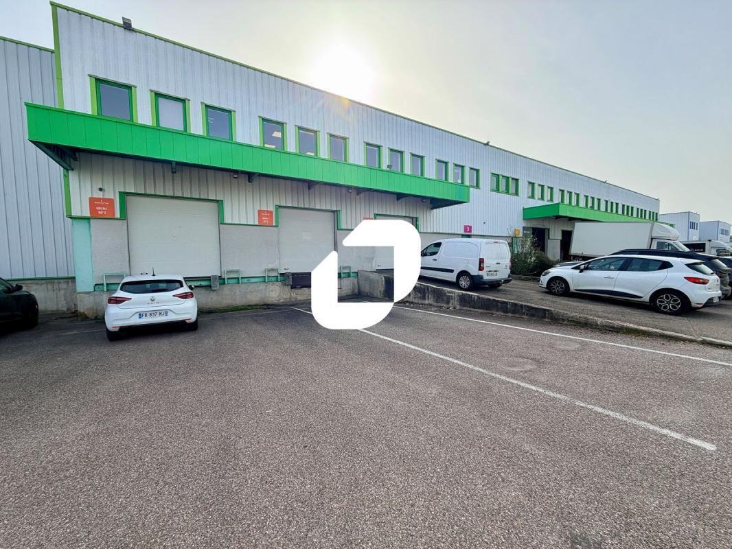 Light Industrial in Genas to rent Building Photo- Image 1 of 11
