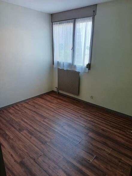 Office in Lyon for sale - Interior Photo - Image 3 of 18