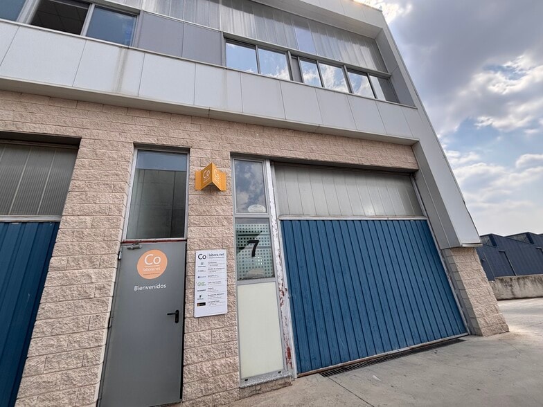 Calle Oro, 45, Colmenar Viejo, Madrid to rent - Building Photo - Image 3 of 4