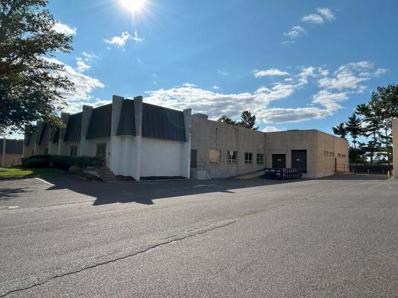 1803 Underwood Blvd, Delran, NJ for sale - Building Photo - Image 1 of 8