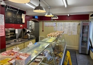 1-3 Church St, Gainsborough to rent Interior Photo- Image 2 of 4