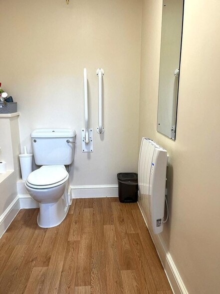 47A Denmark St, Wokingham to rent - Building Photo - Image 3 of 12